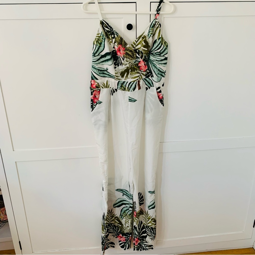 Red Leaf White Green Leafs Strap Jumpsuit Size Large